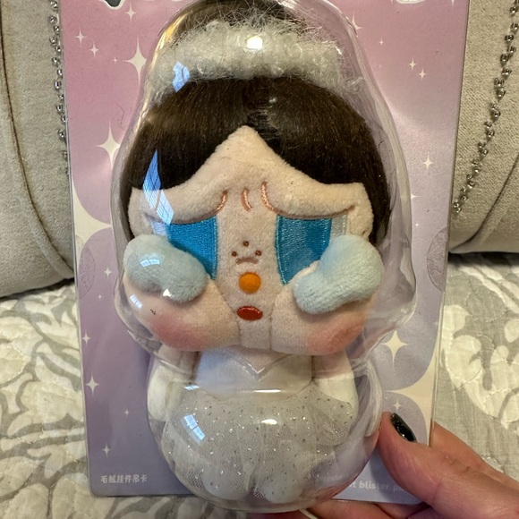 Crybaby Shiny Shiny - Plush Pendant. Brand New. Sealed package. PopMart - Picture 3 of 3